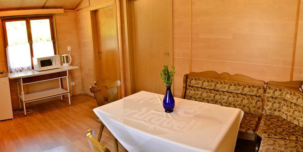 Chalet Veitsberg-Vitkova Hora Hotell Karlovy Vary Rom bilde